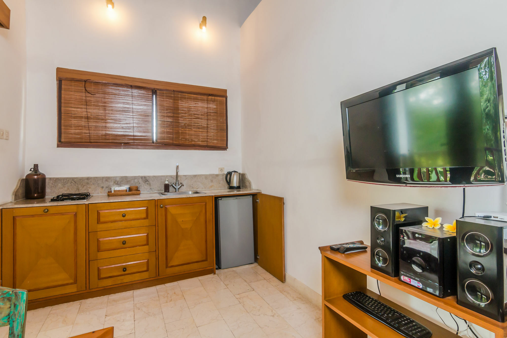 Zen Kunti Nuansa Guest house